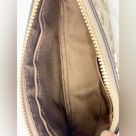 NWT Coach Nolita 19 With Shell Print Signature Canvas CBK79 Gold/Sand Multi - Picture 7 of 7